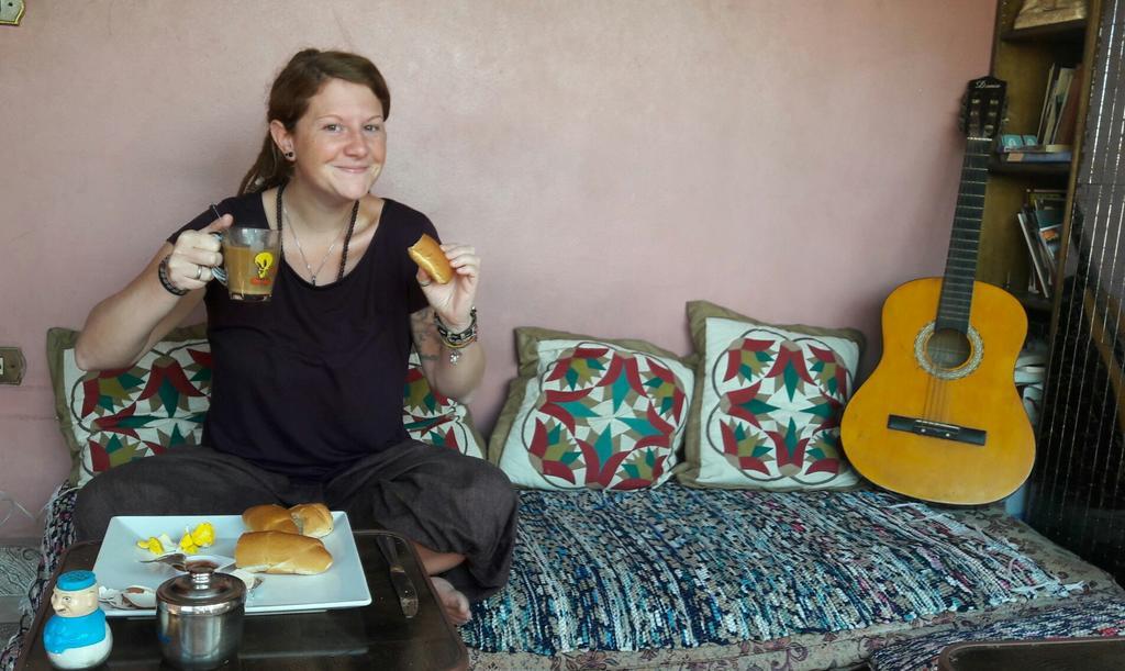Wake Up! Cairo Hostel Bagian luar foto