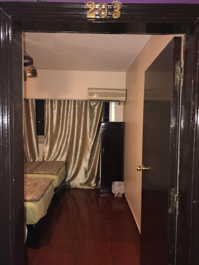 Wake Up! Cairo Hostel Bagian luar foto