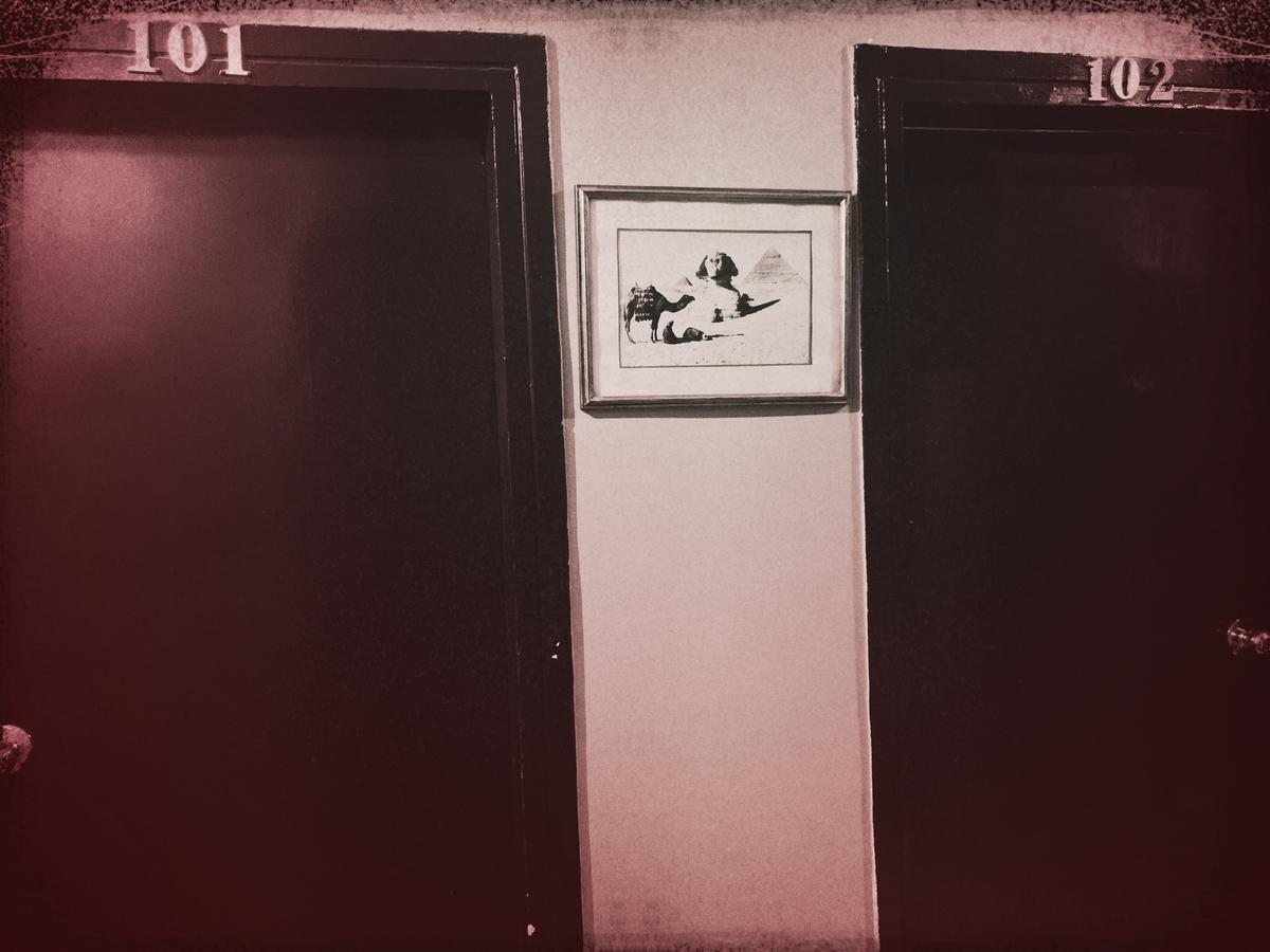 Wake Up! Cairo Hostel Bagian luar foto