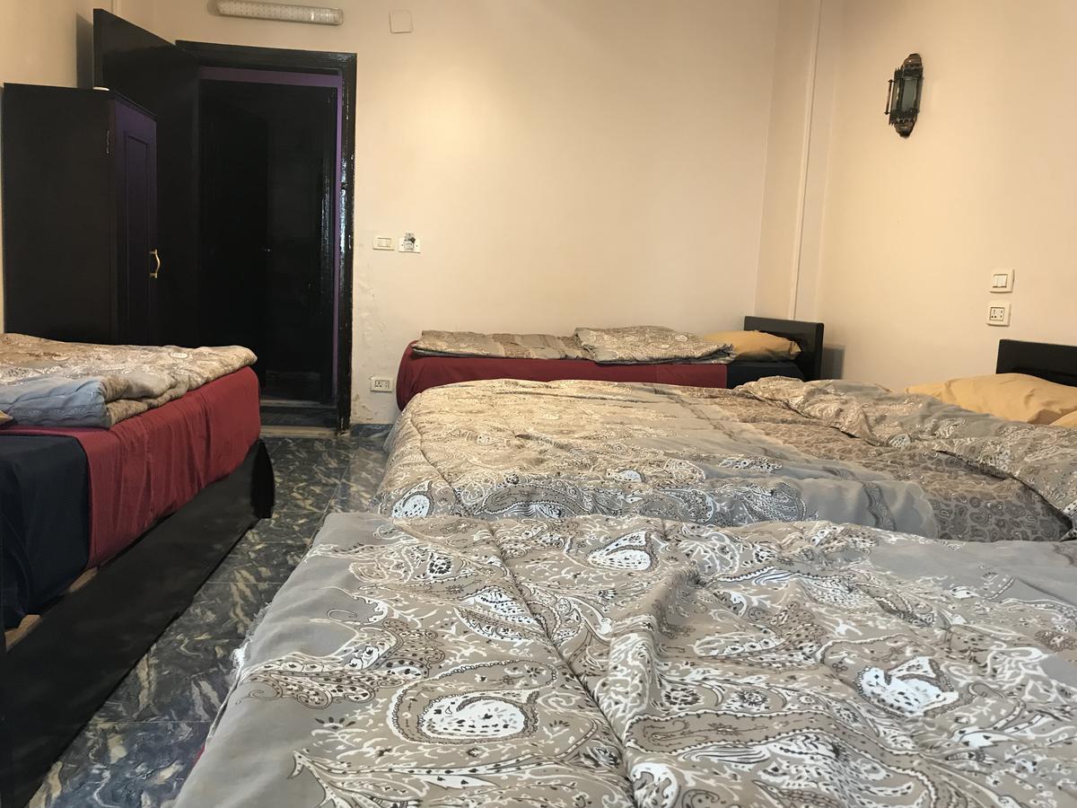 Wake Up! Cairo Hostel Bagian luar foto