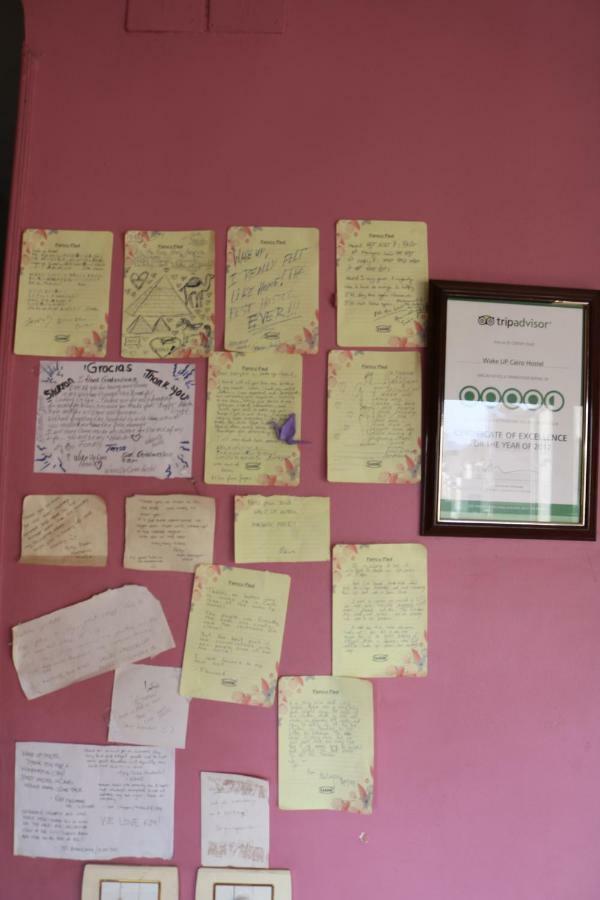 Wake Up! Cairo Hostel Bagian luar foto